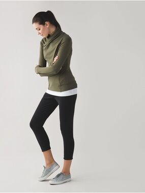 Lululemon Bhakti Yoga Jacket- Fatigue Green